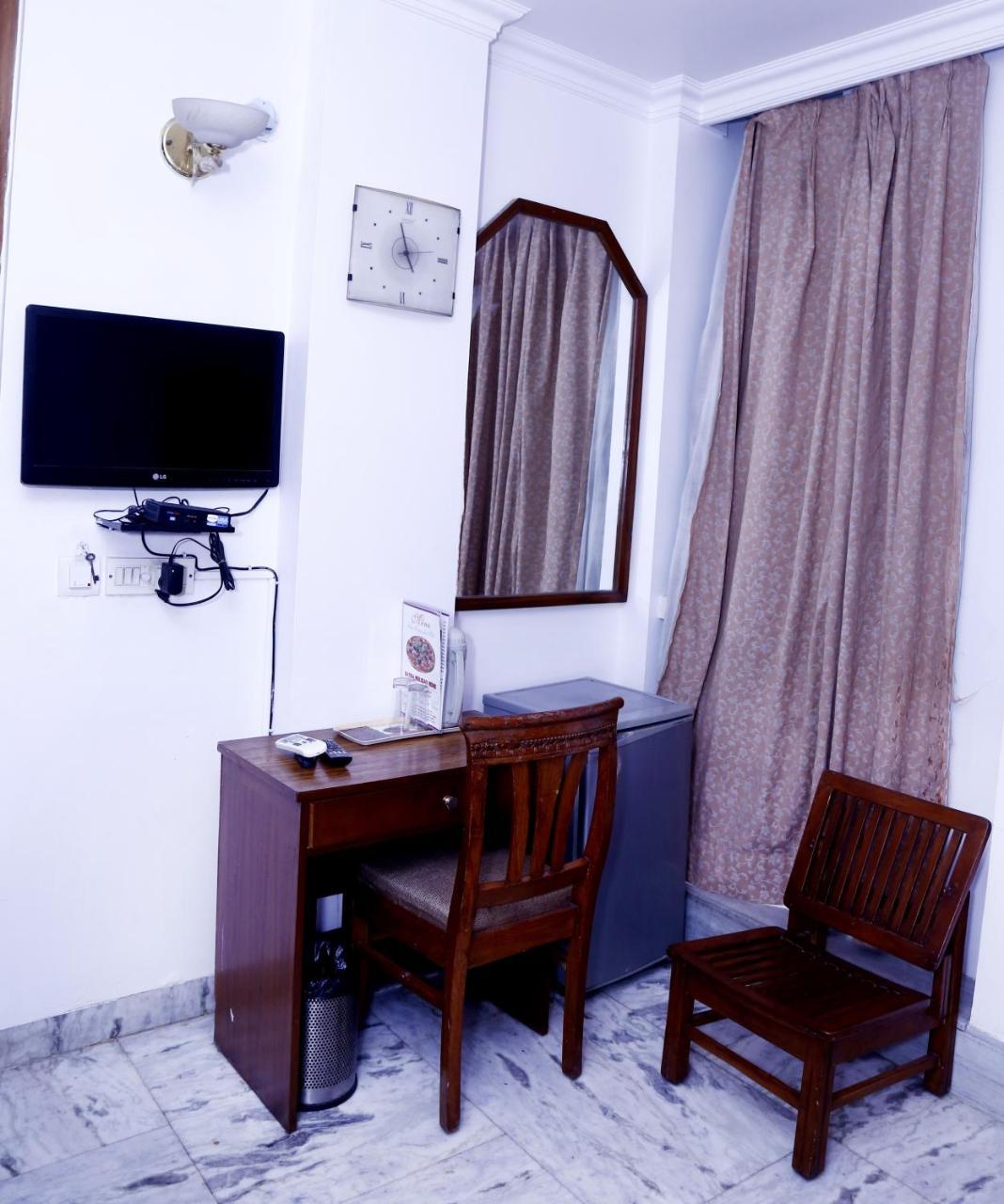 Batra Holiday Home - Couple Friendly Stays Делхи Екстериор снимка